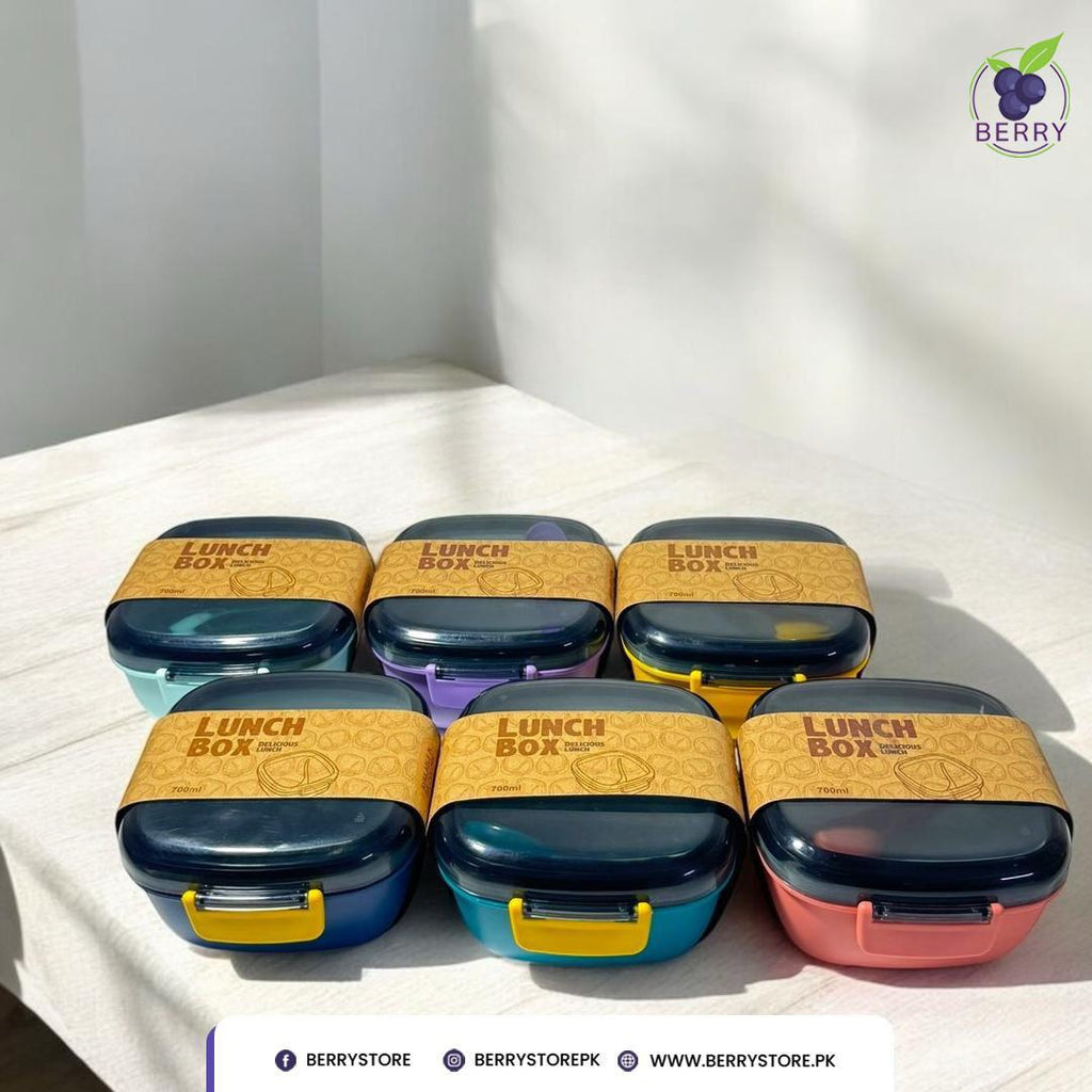 Berry’s New Airtight Lunchbox Articles Square 700ml